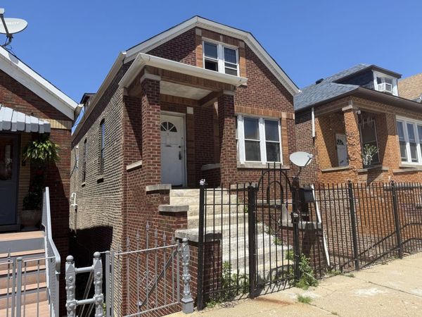 2332 W 24th Place , Chicago, IL 60608