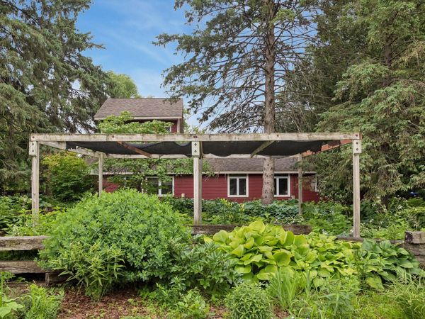 1140 Harbor Lane N, Plymouth, MN 55447