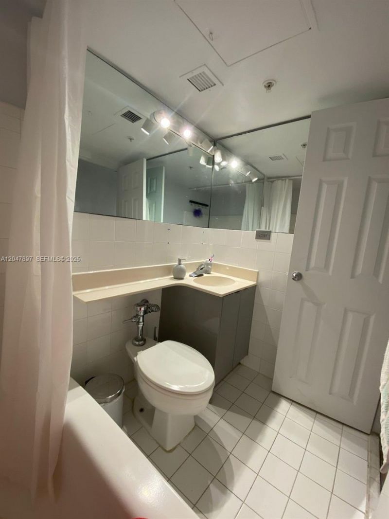 1500 Bay Rd , Unit 1408S, Miami Beach, FL 33139 Photo