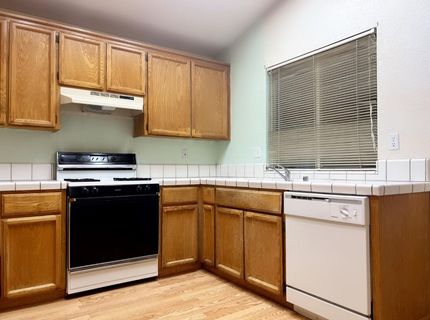 9184 Cerrolinda Cir, Elk Grove, CA 95758 Photo