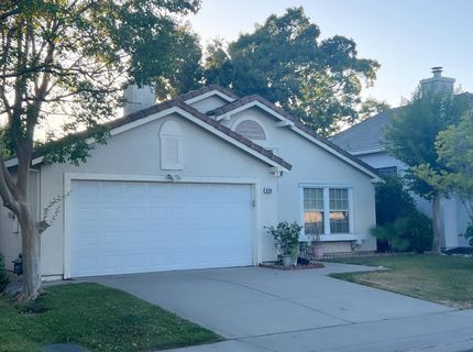 9184 Cerrolinda Cir, Elk Grove, CA 95758 Photo