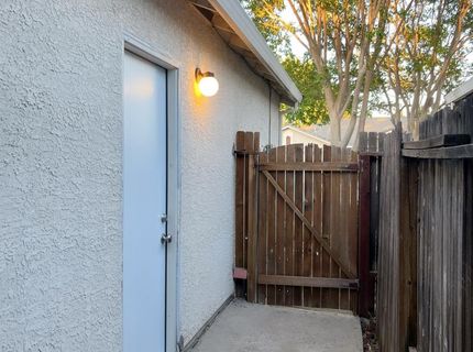 9184 Cerrolinda Cir, Elk Grove, CA 95758 Photo