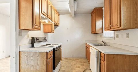 5441 71st St, Sacramento, CA 95820 Photo