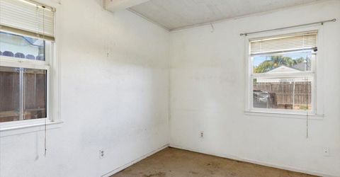 5441 71st St, Sacramento, CA 95820 Photo