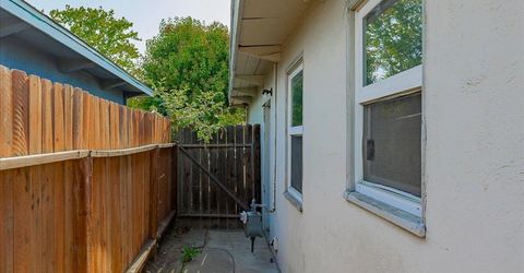 5441 71st St, Sacramento, CA 95820 Photo