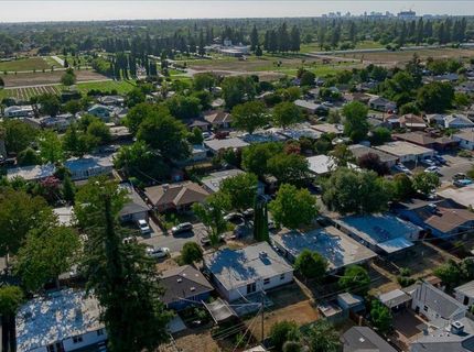5441 71st St, Sacramento, CA 95820 Photo