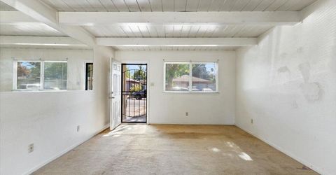 5441 71st St, Sacramento, CA 95820 Photo