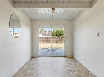5441 71st St, Sacramento, CA 95820 Photo