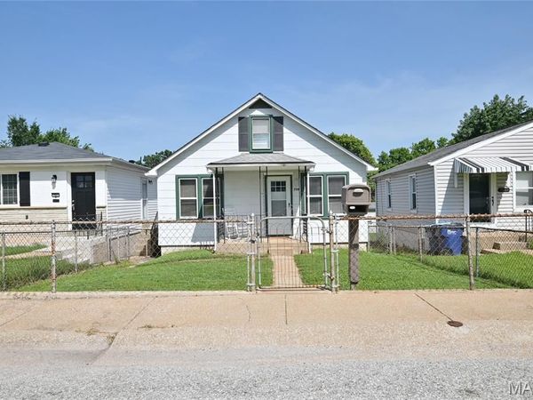 759 Ruprecht Avenue , St Louis, MO 63125