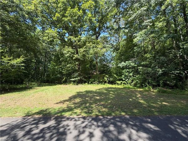1030 Oak Hill Drive, Pine Hall, NC 27042