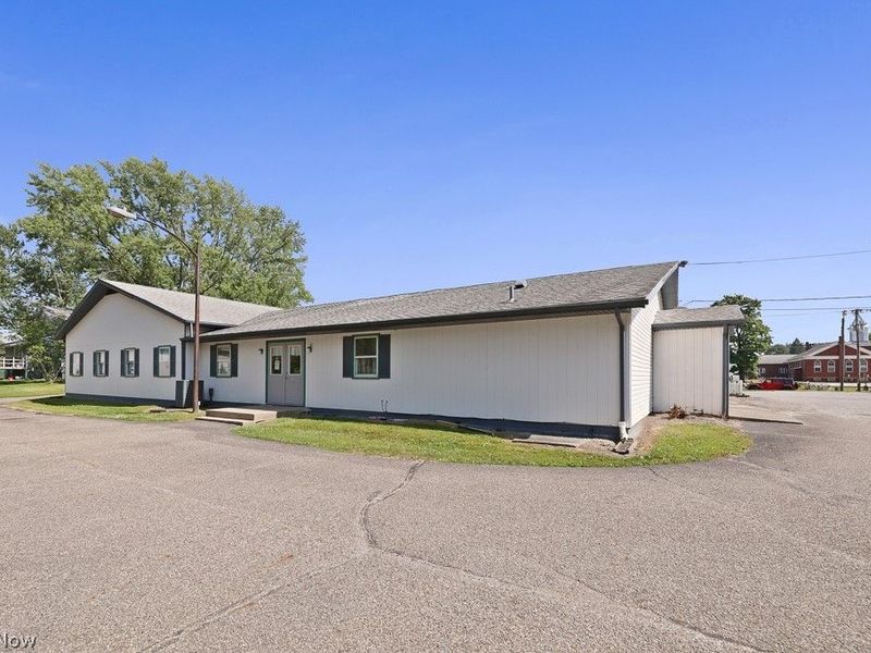 1887 W Beech Street, Alliance, OH 44601 Photo 1