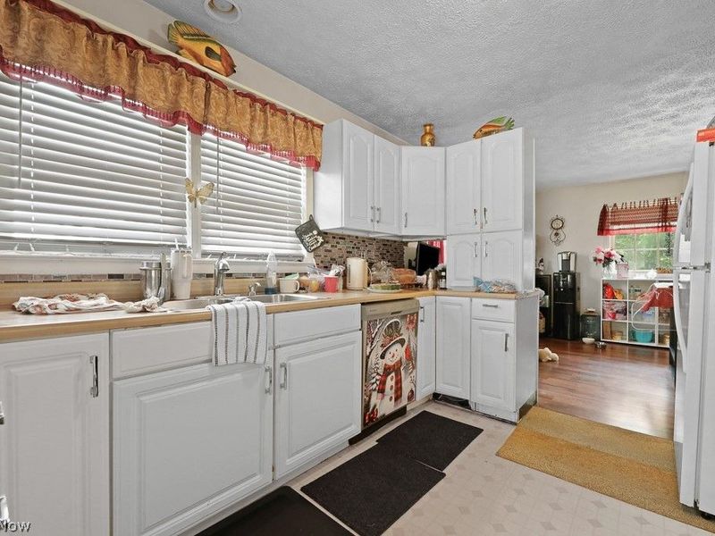 1887 W Beech Street, Alliance, OH 44601 Photo 26