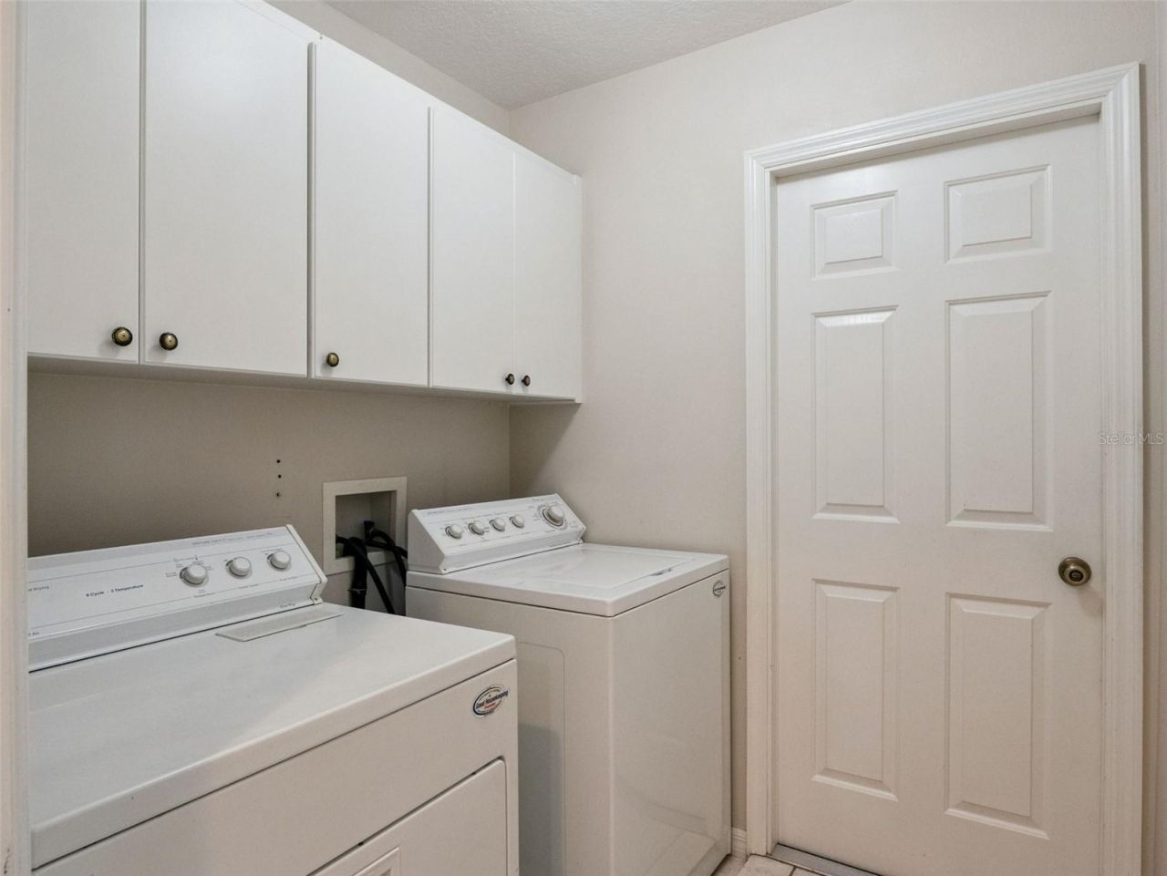 21606 King Henry Avenue , Leesburg, FL 34748 Photo