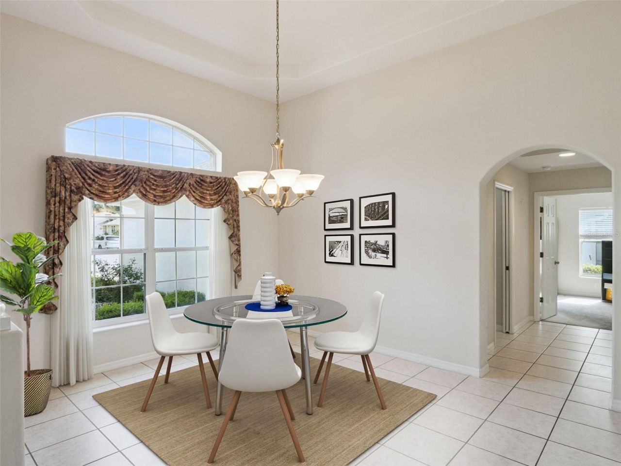 21606 King Henry Avenue , Leesburg, FL 34748 Photo