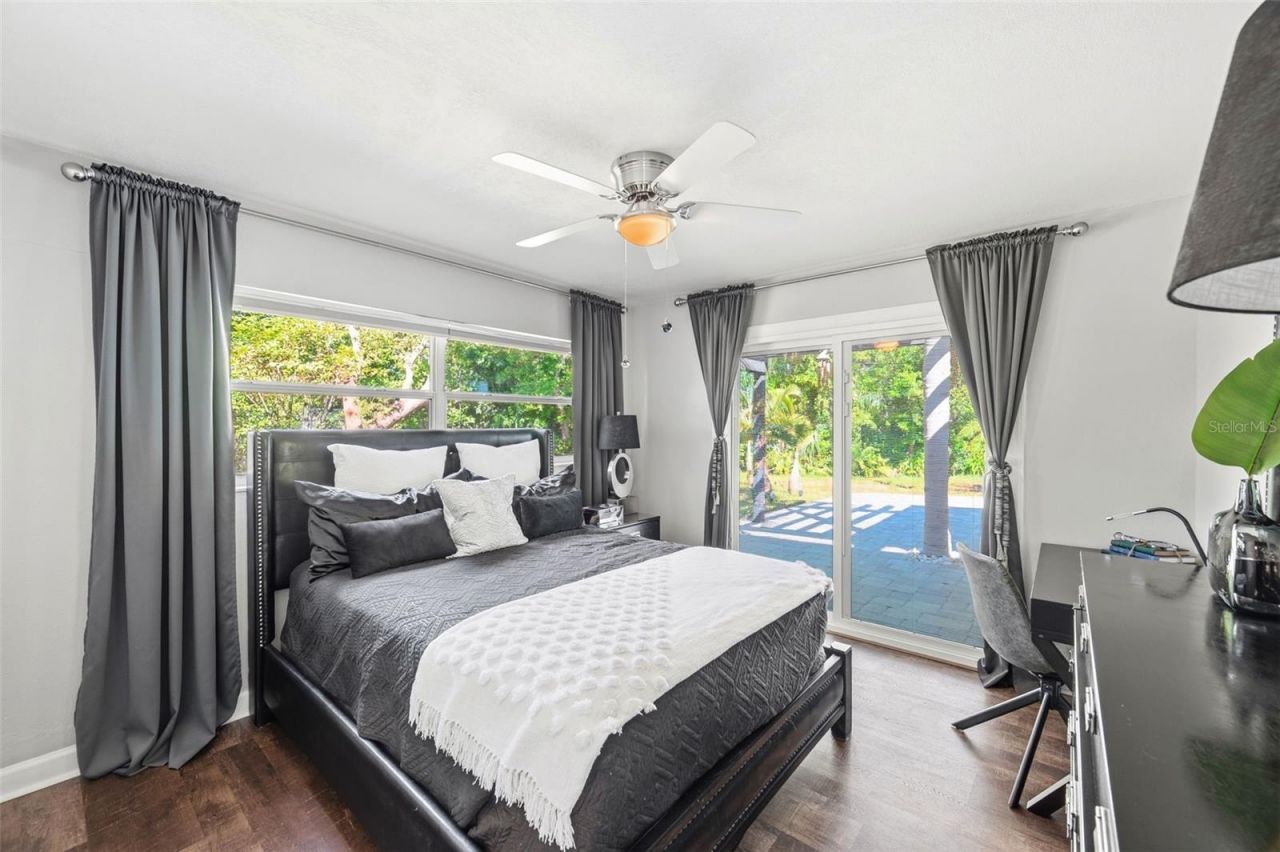 14297 Geneva Drive, Largo, FL 33774 Photo