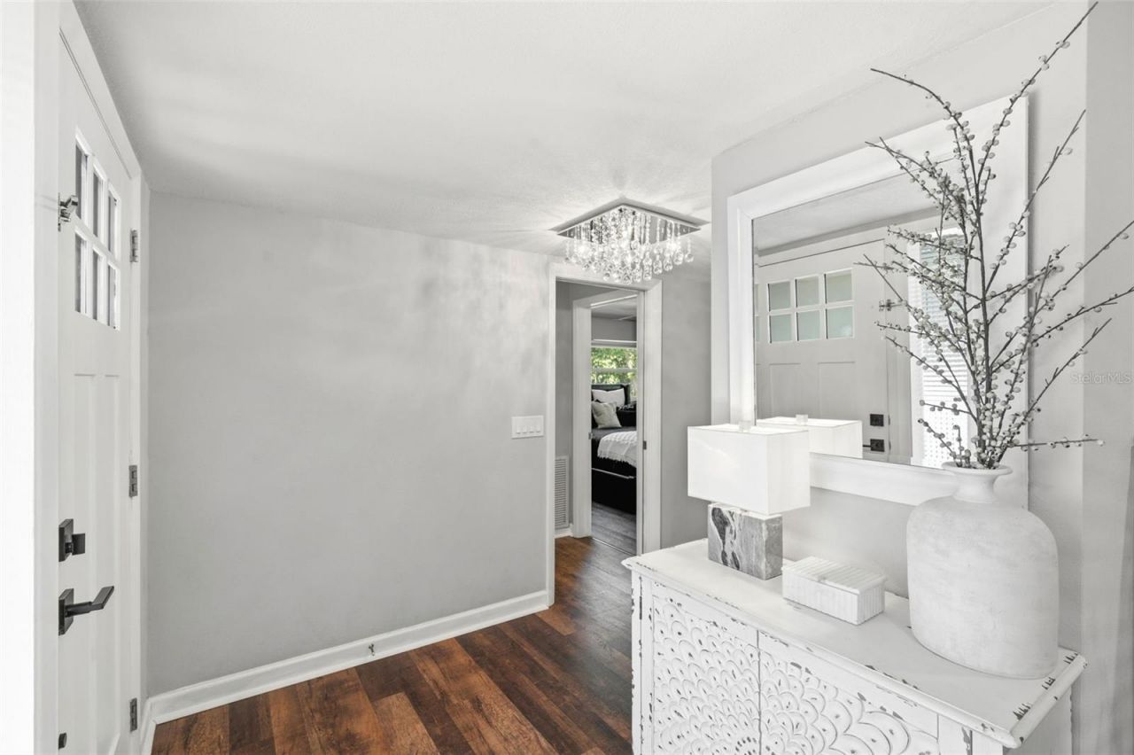 14297 Geneva Drive, Largo, FL 33774 Photo