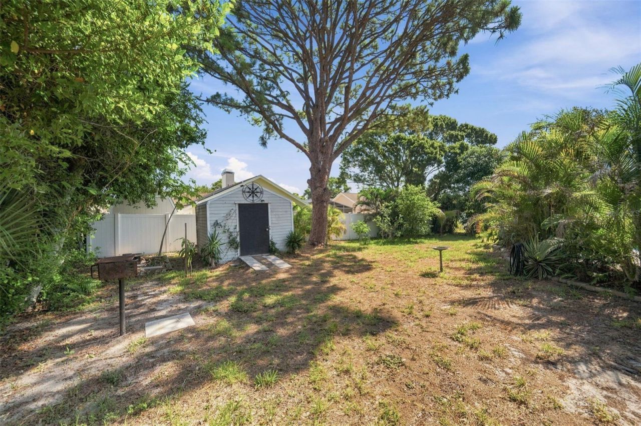 14297 Geneva Drive, Largo, FL 33774 Photo
