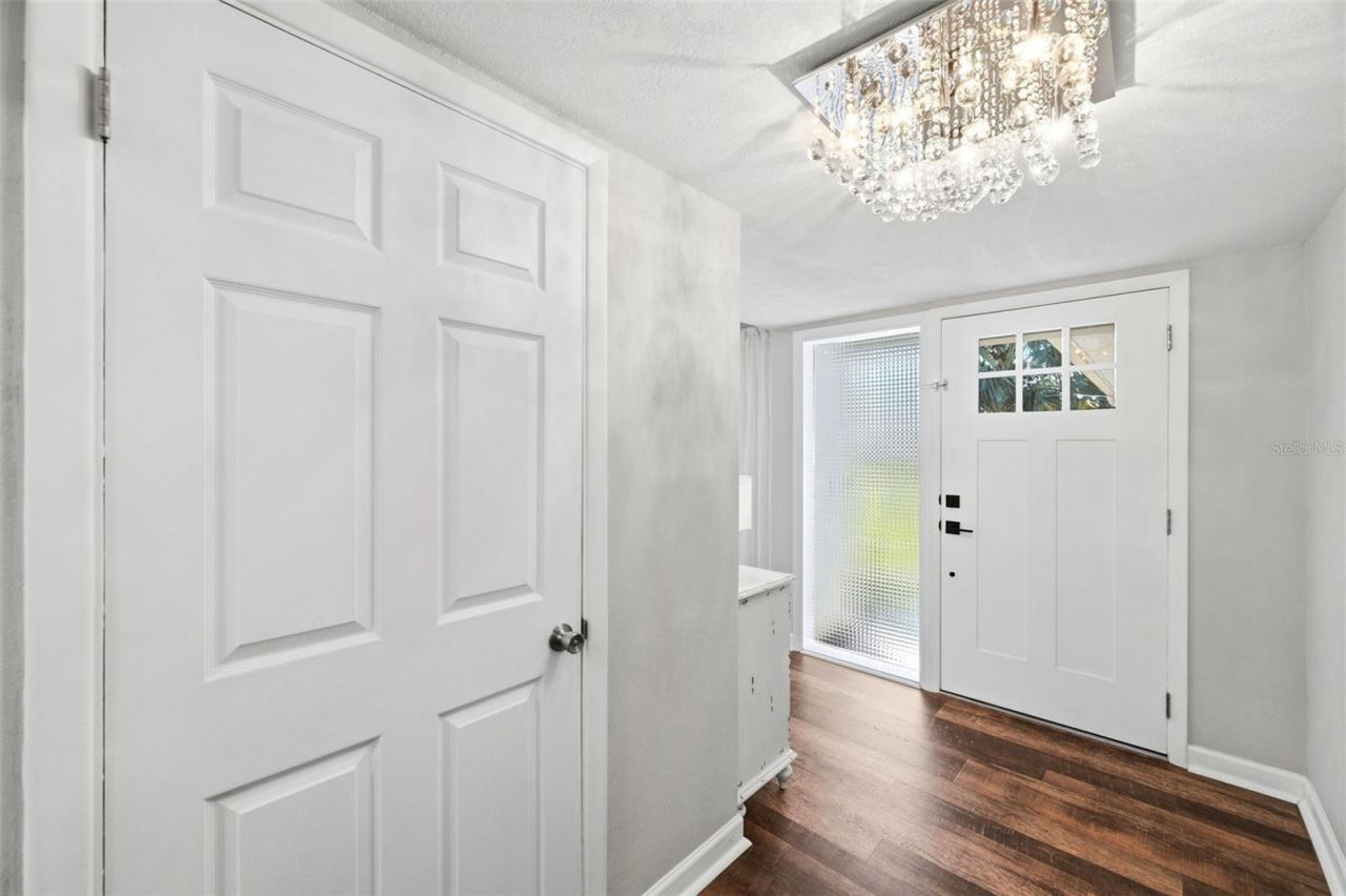 14297 Geneva Drive, Largo, FL 33774 Photo