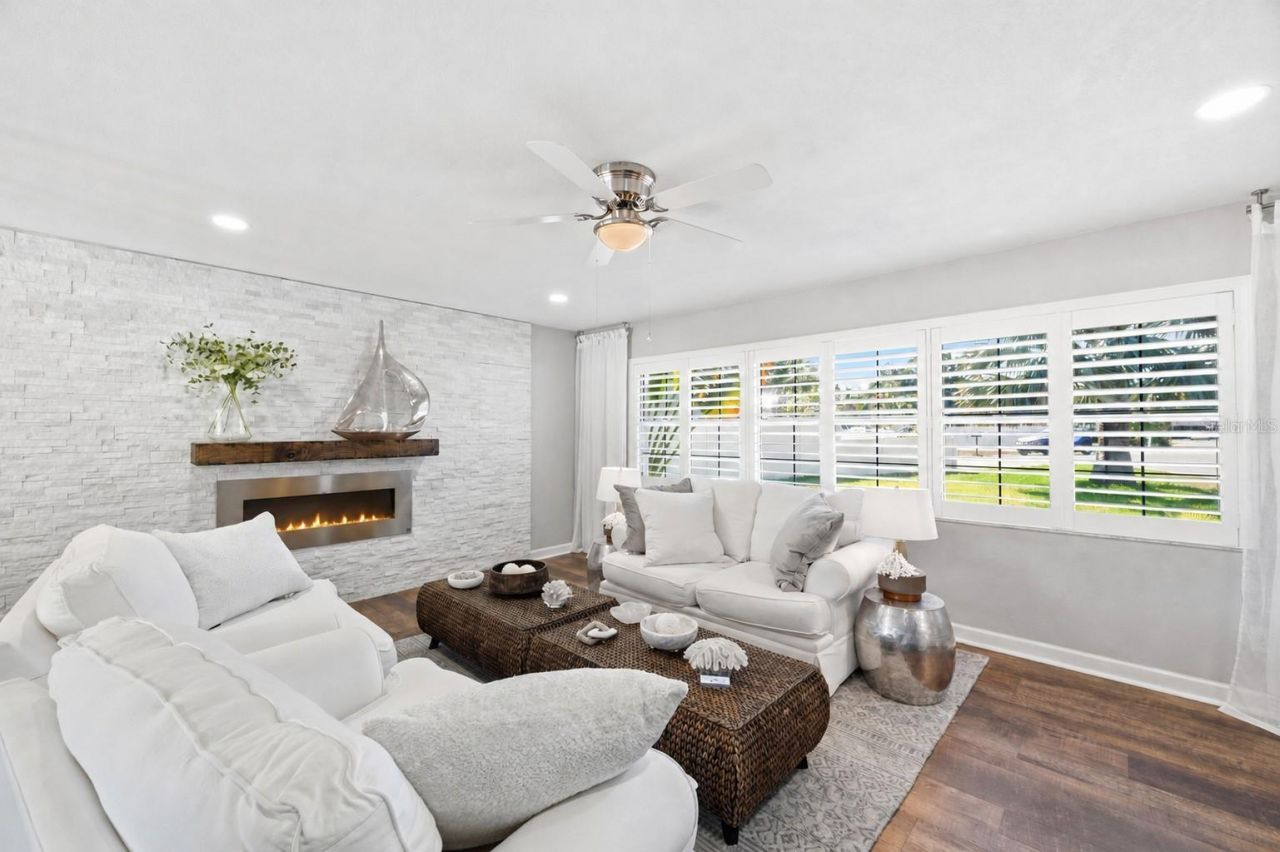 14297 Geneva Drive, Largo, FL 33774 Photo