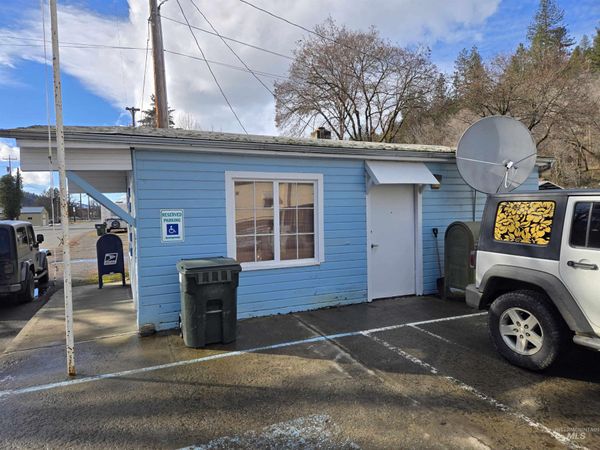 103 Northfork Dr, Ahsahka, ID 83520