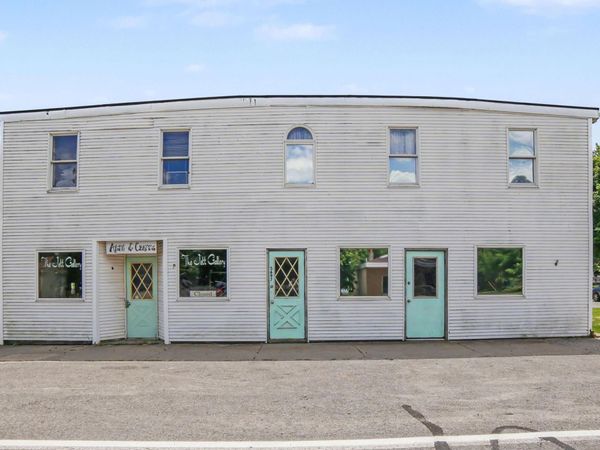 5697 W Fox Road, Mears, MI 49436
