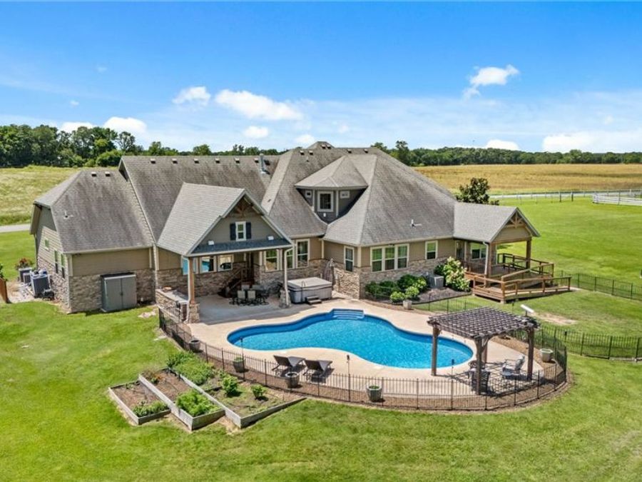 Property Image 46
