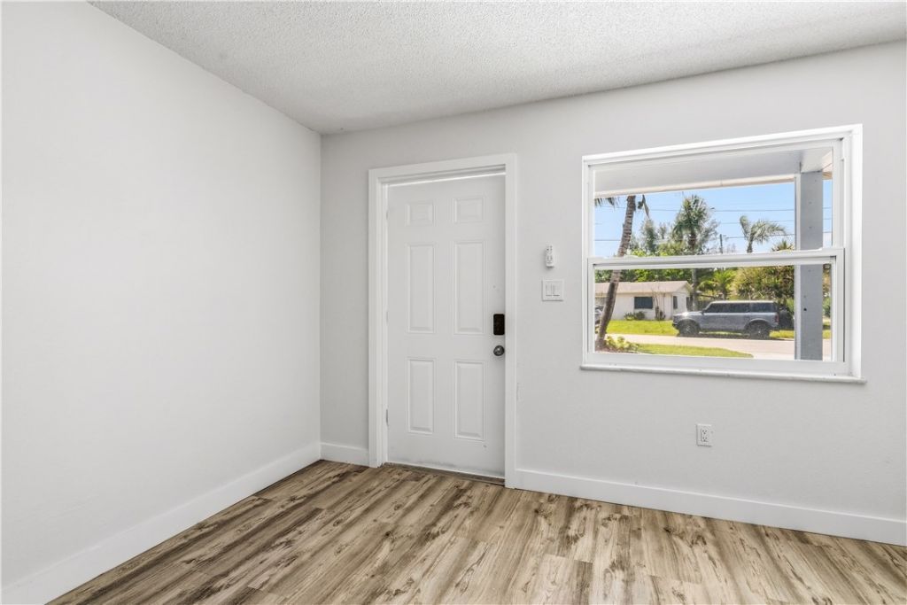 662 Granada Street, Hutchinson Island, FL 34949 Photo