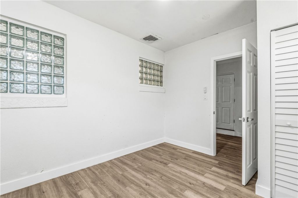 662 Granada Street, Hutchinson Island, FL 34949 Photo