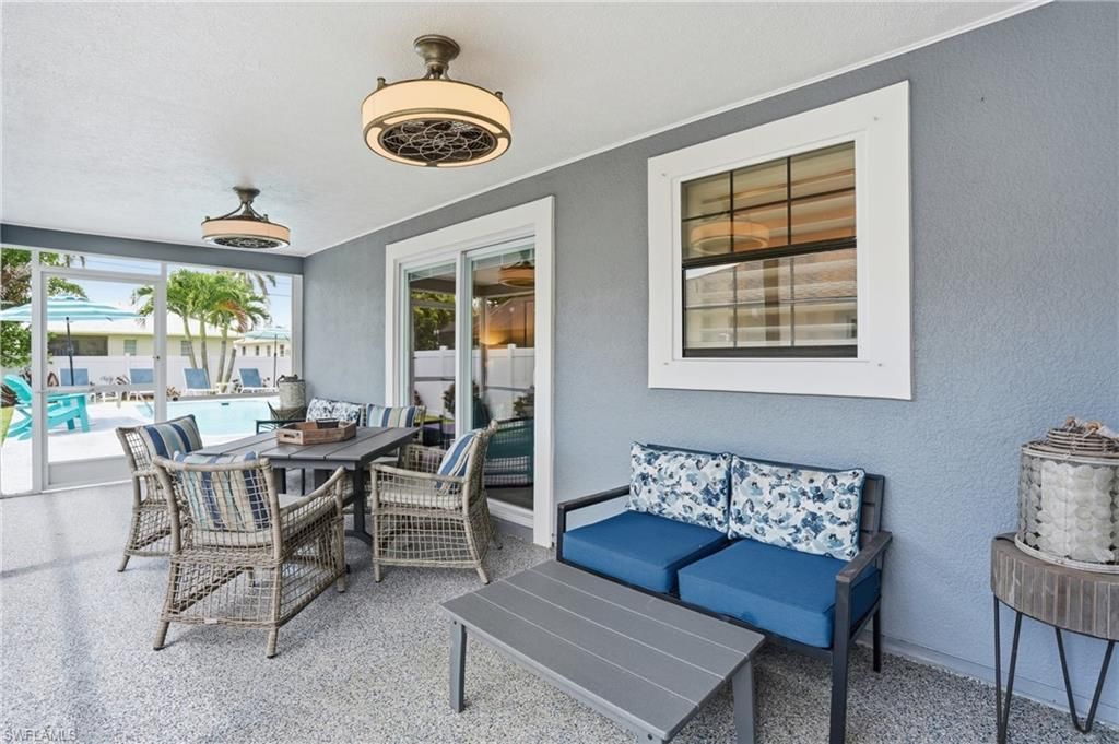 764 94th Ave N, Naples, FL 34108 Photo