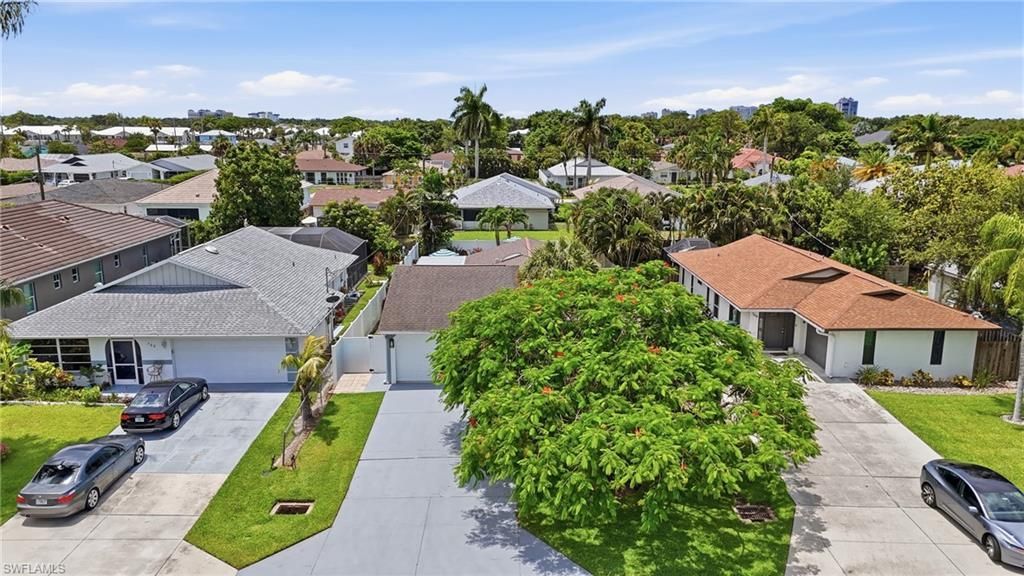 764 94th Ave N, Naples, FL 34108 Photo
