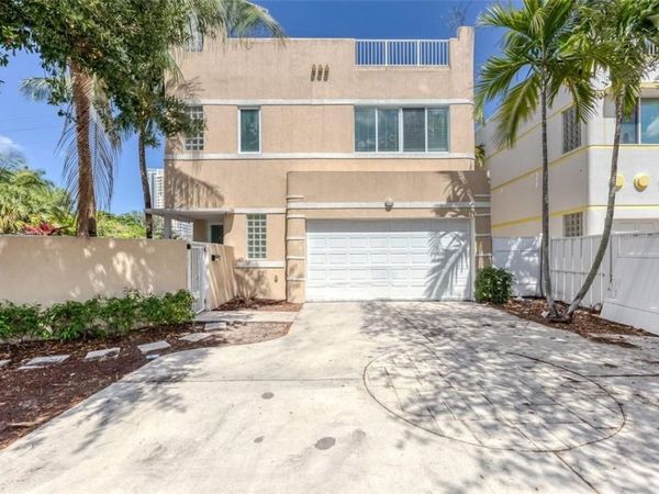 502 SW 4th Avenue, Unit 1, Fort Lauderdale, FL 33315