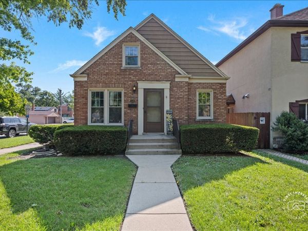 2579 West Street, River Grove, IL 60171