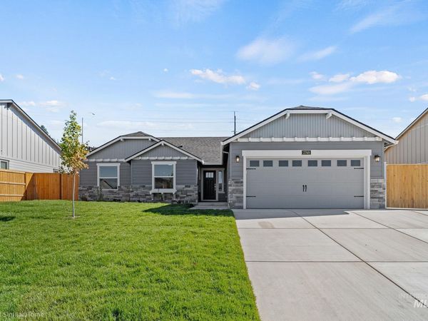 891 W Galloper St, Unit Pacific 3/, Nampa, ID 83686