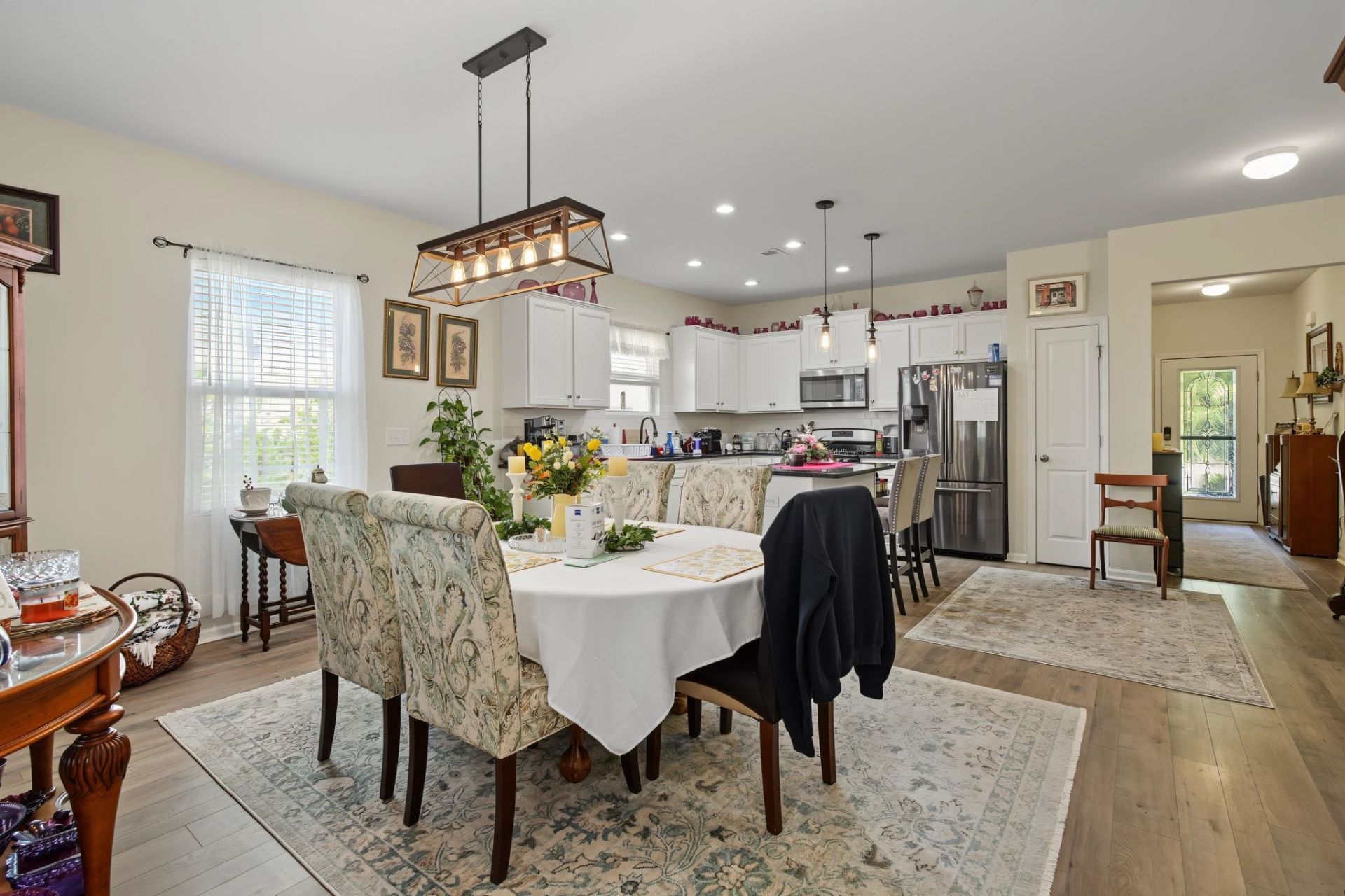 405 Black Cherry Way Photo 10