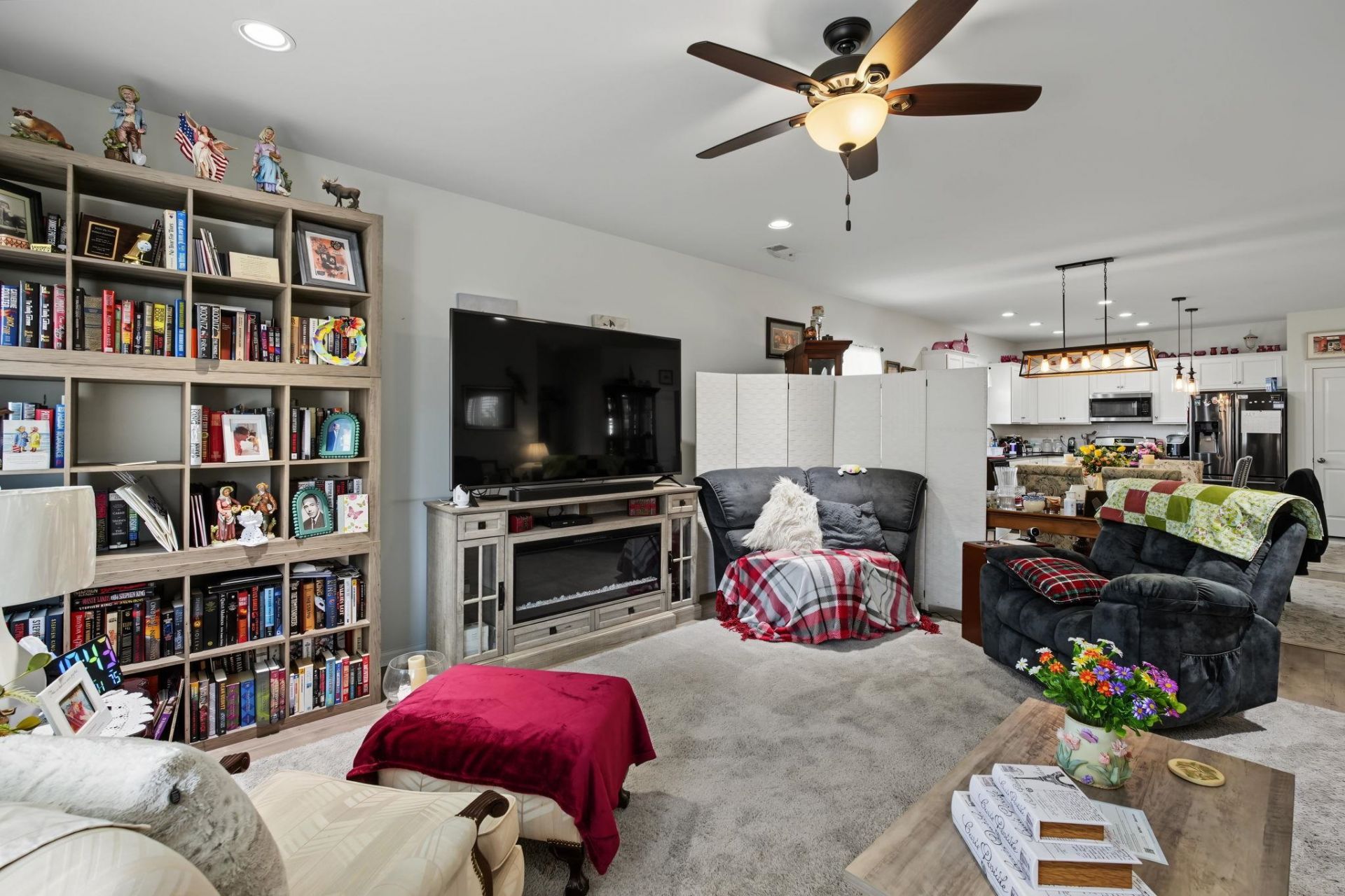 405 Black Cherry Way Photo 12