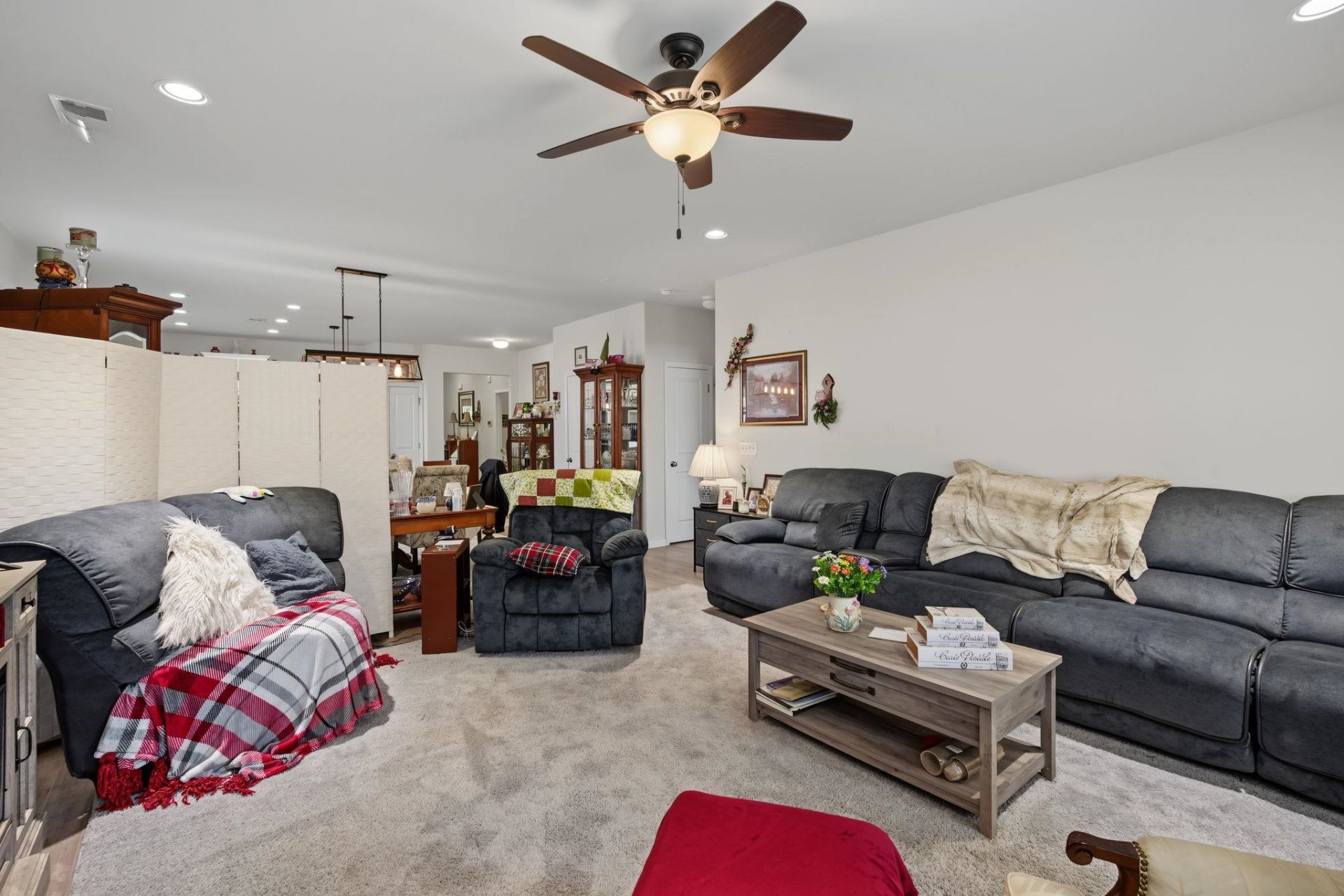405 Black Cherry Way Photo 13