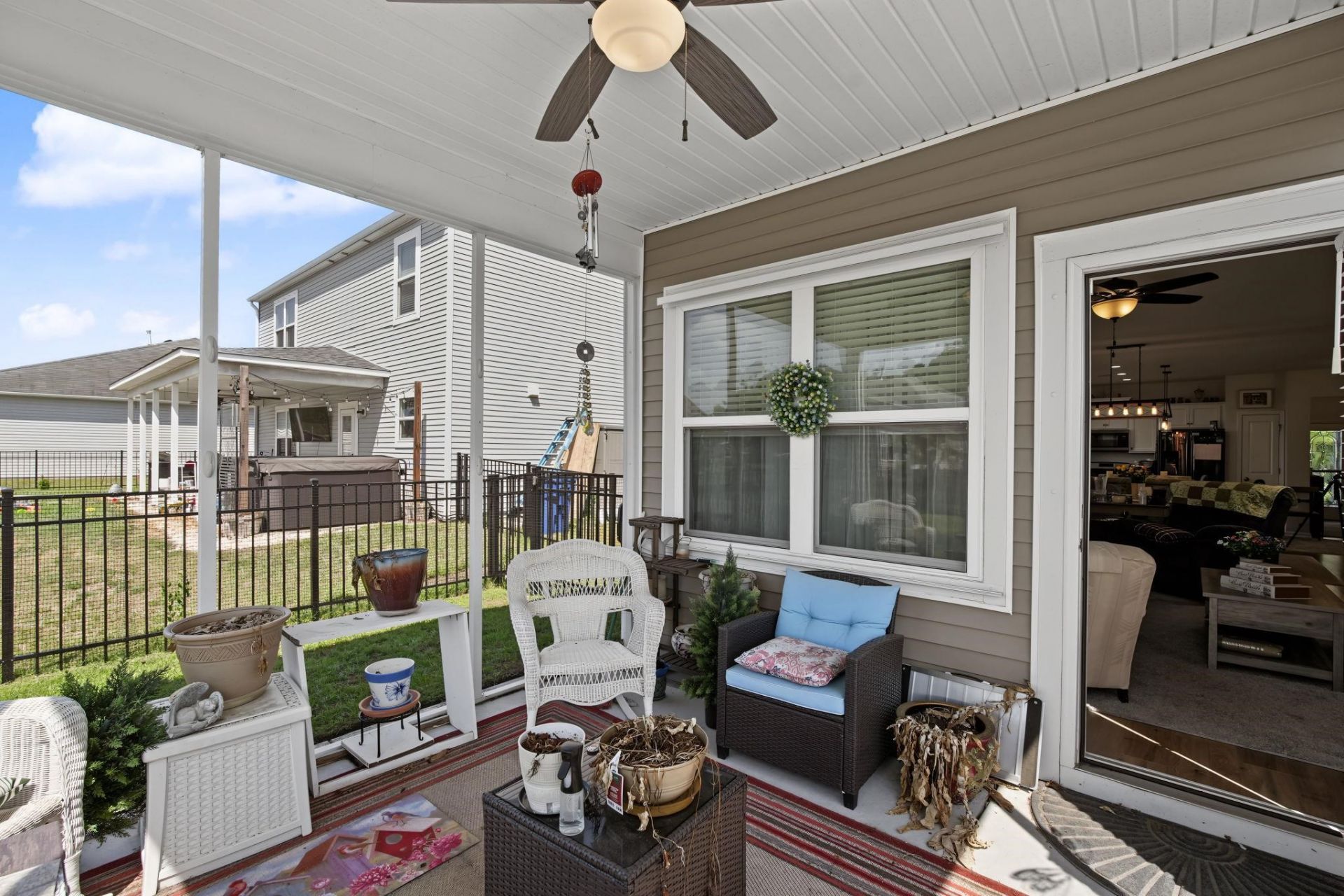 405 Black Cherry Way Photo 27