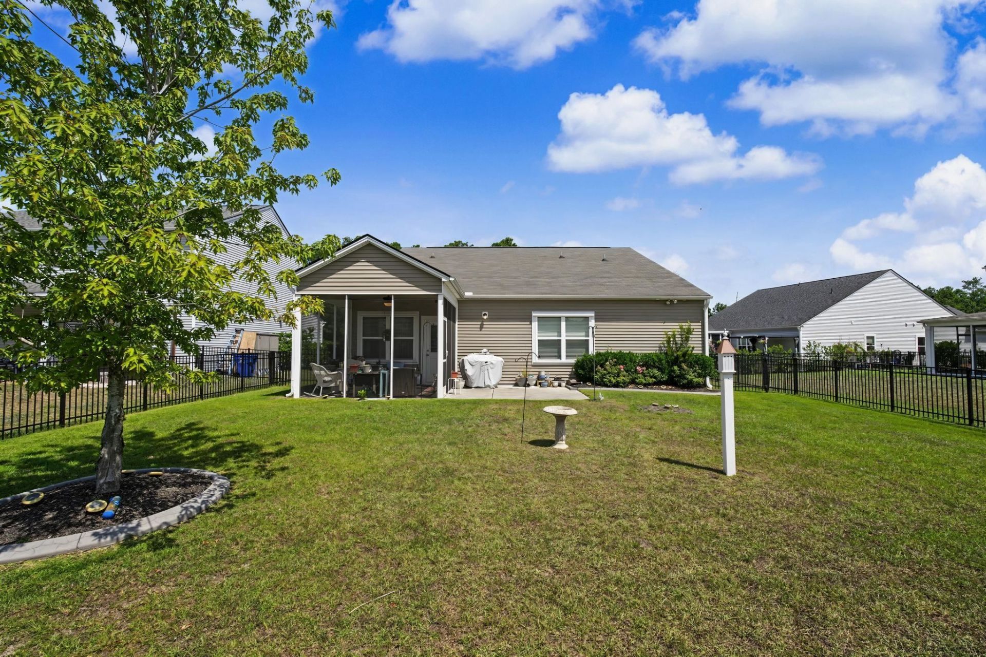 405 Black Cherry Way Photo 29