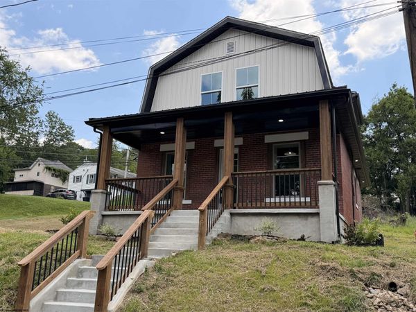915 Boulevard Avenue, Fairmont, WV 26554