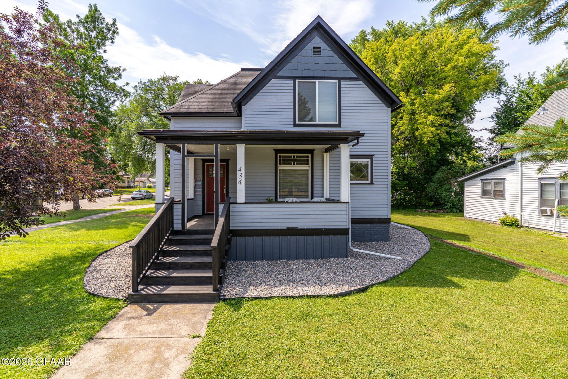 434 Bridge Street, Crookston, MN 56716 Main Photo