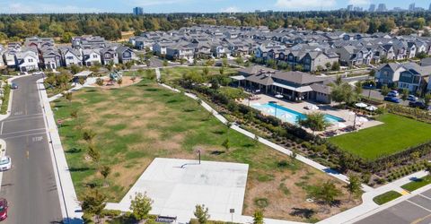 58 Lemon Twist Ct, Sacramento, CA 95833 Photo