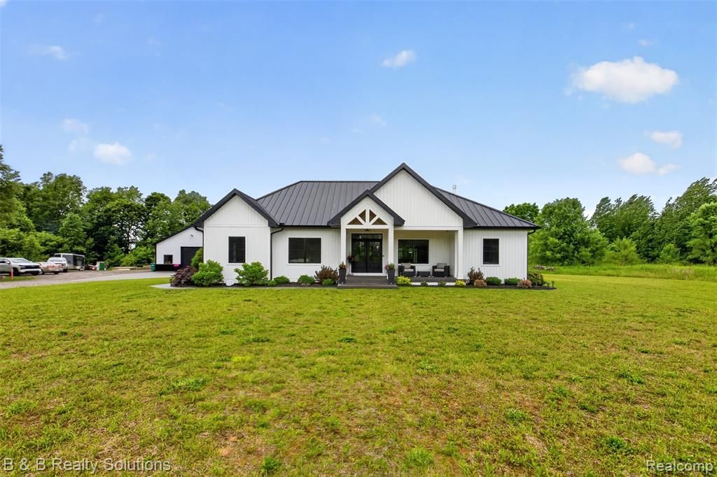 6204 Fish Lake Road, Deerfield Township, MI 48461 Main Photo