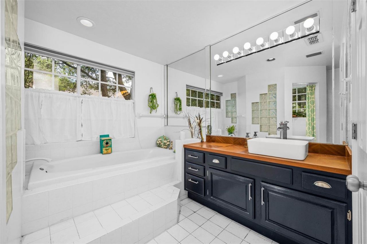 5261 SW 97th Drive, Gainesville, FL 32608 Photo