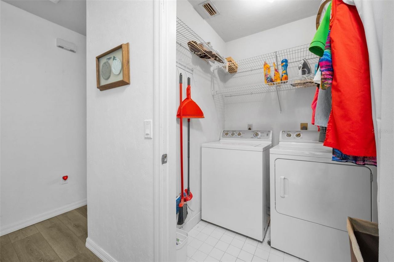 5261 SW 97th Drive, Gainesville, FL 32608 Photo
