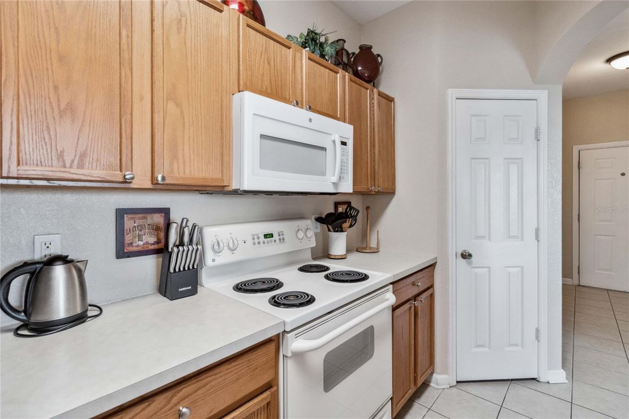2821 E Almaton Loop , Unit 401, Kissimmee, FL 34747 Photo