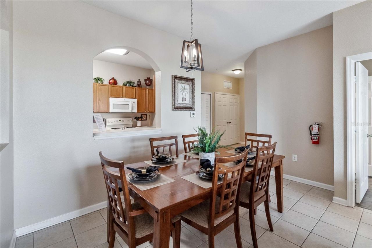 2821 E Almaton Loop , Unit 401, Kissimmee, FL 34747 Photo