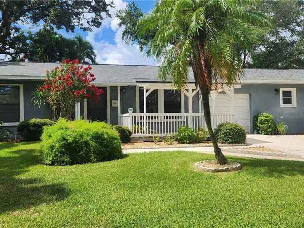 155 69TH AVENUE N, ST PETERSBURG, FL 33702