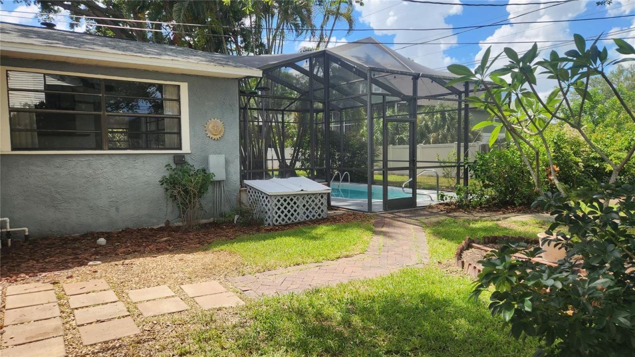 155 69th Avenue N, Saint Petersburg, FL 33702 Photo