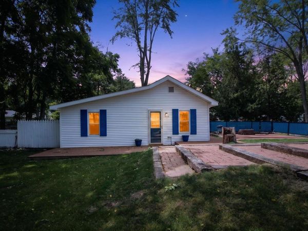 1035 Fairview Avenue, Alma, MI 48801