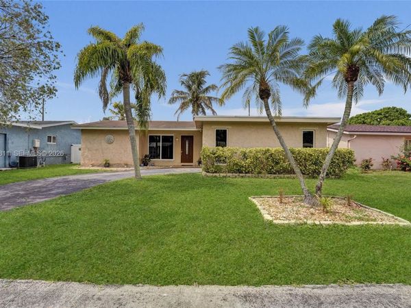 11700 NW 33rd St , Sunrise, FL 33323